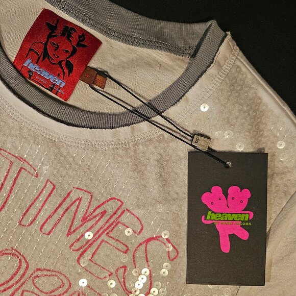 Heaven by Marc Jacobs Women's Priorities Sequin Baby Tee Lilac XS S M L XL - NWT - Picture 3 of 5